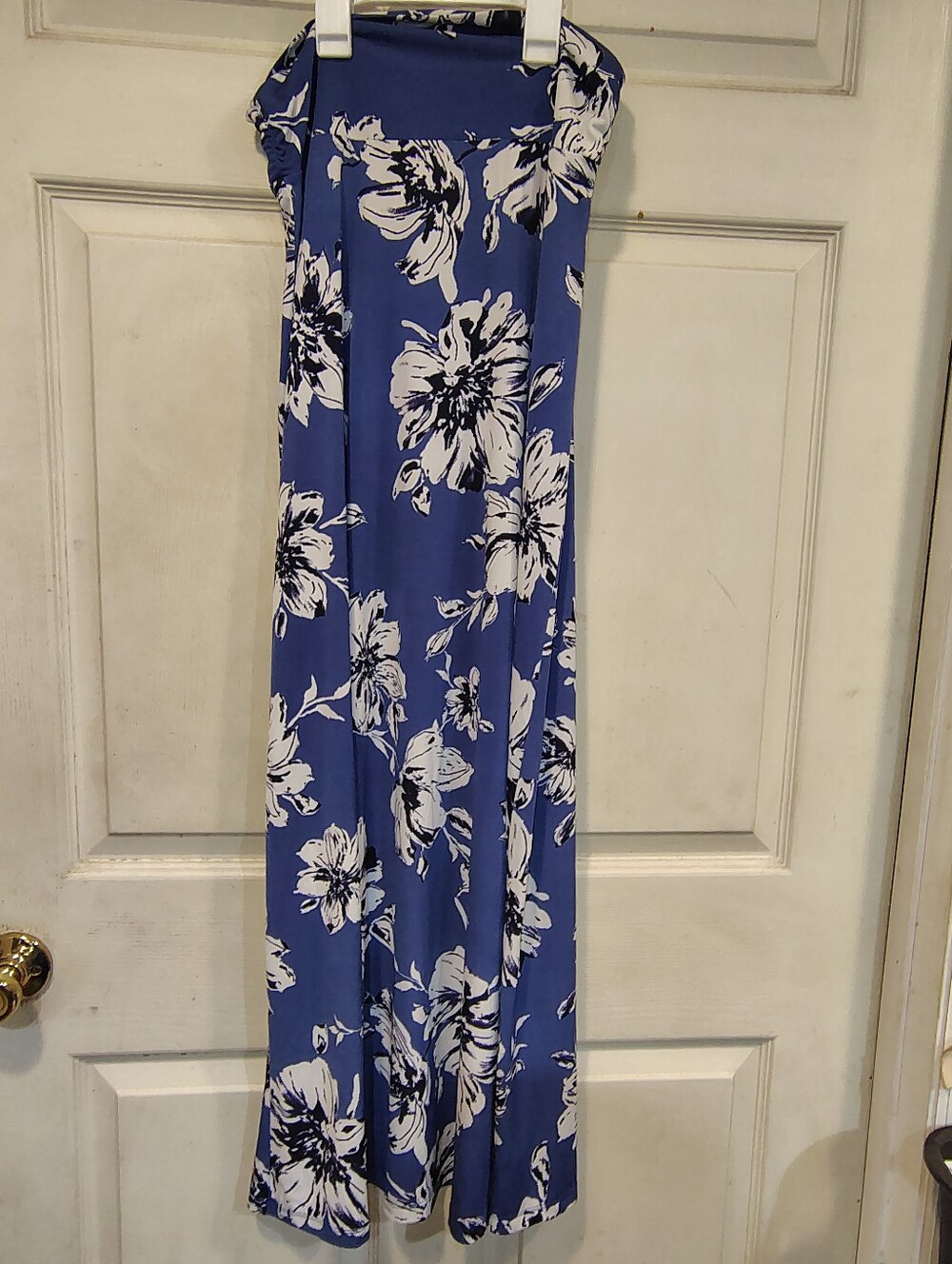 Gilli Women's Size M Blue Floral Skirt